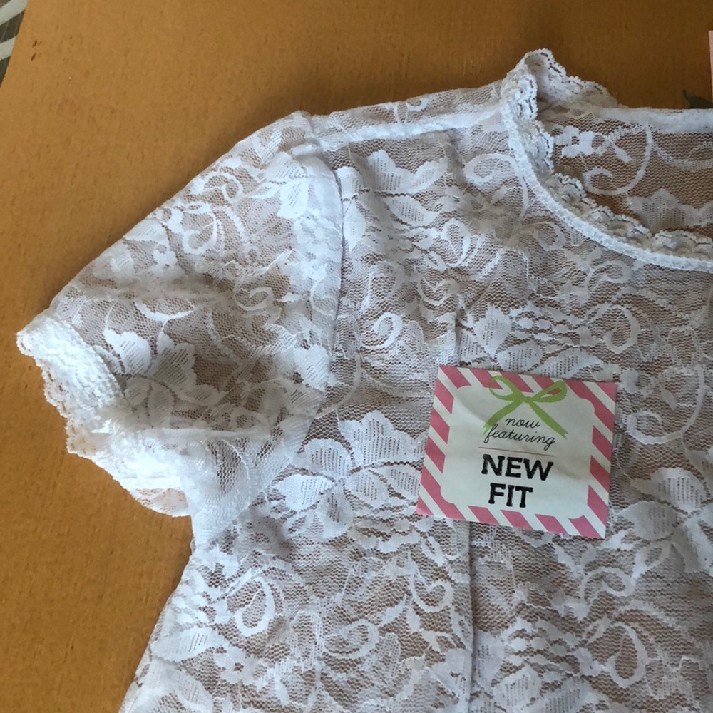 White Lace Blouse - Picture 3 of 4